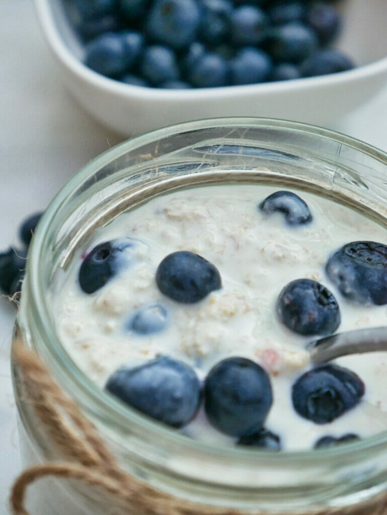 blueberry overnight oats close up