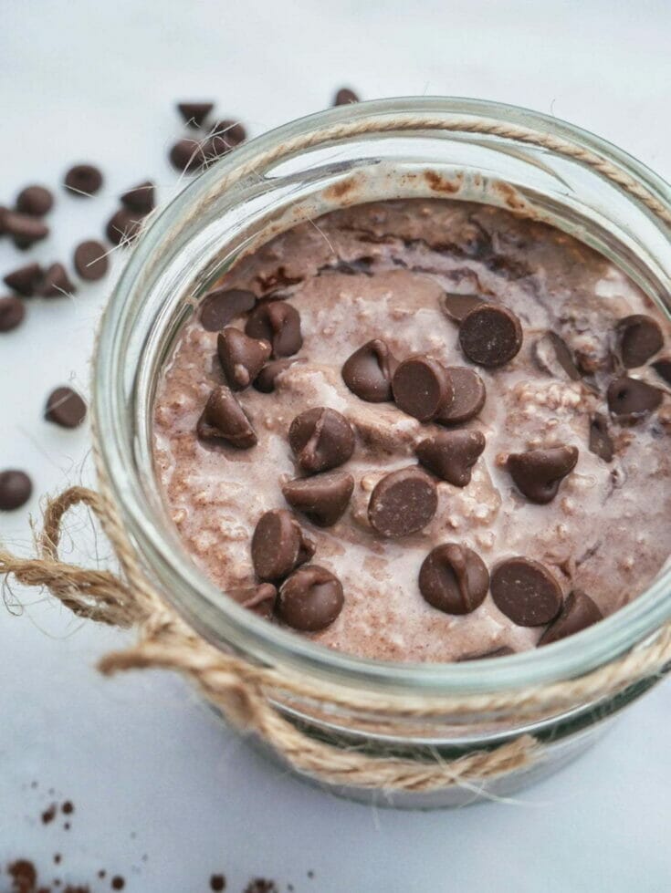 cocoa overnight oats close up