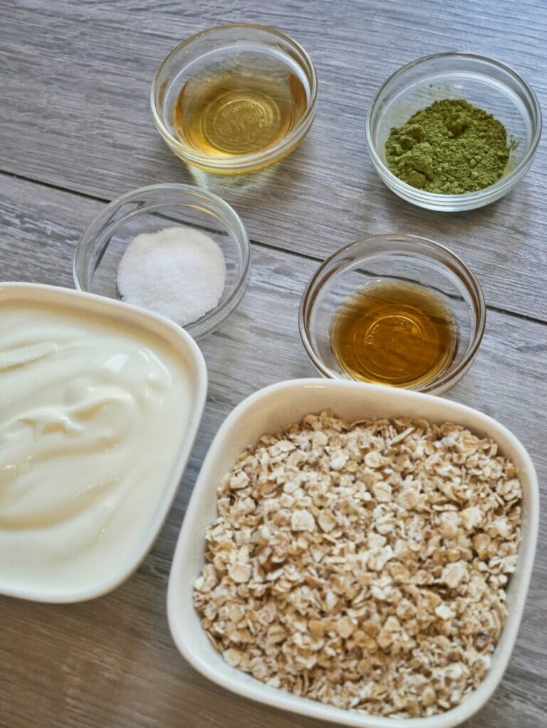 ingredients for matcha overnight oats