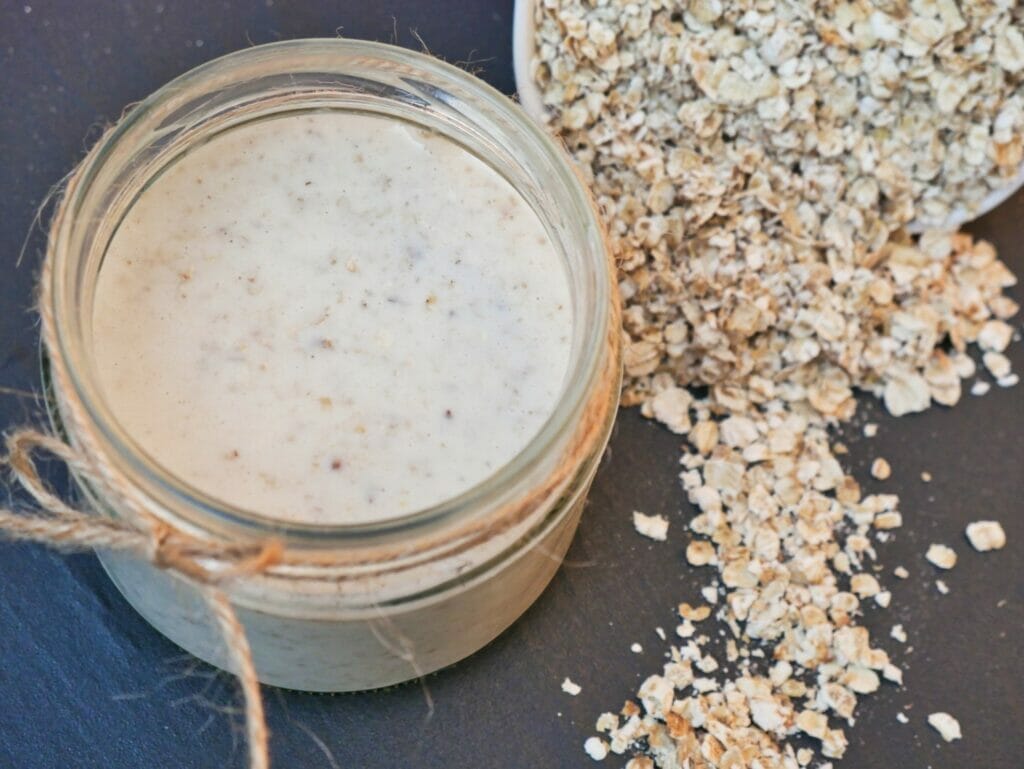 plain overnight oats with rolled oats