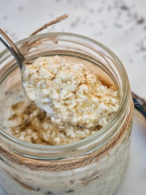 Best Ever Vanilla Overnight Oats - No Fuss Kitchen