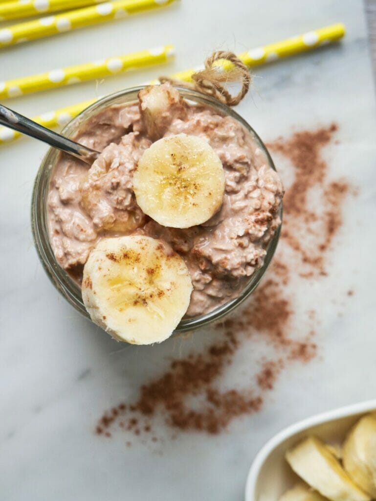 cocoa and banana overnight oats