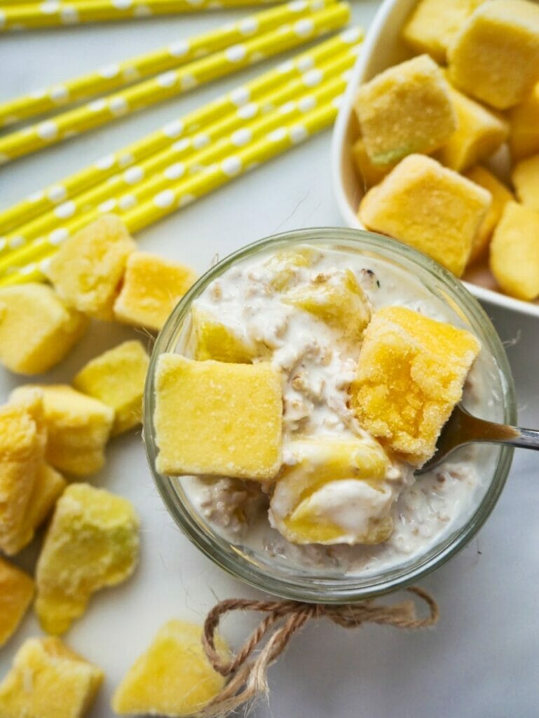 mango overnight oats