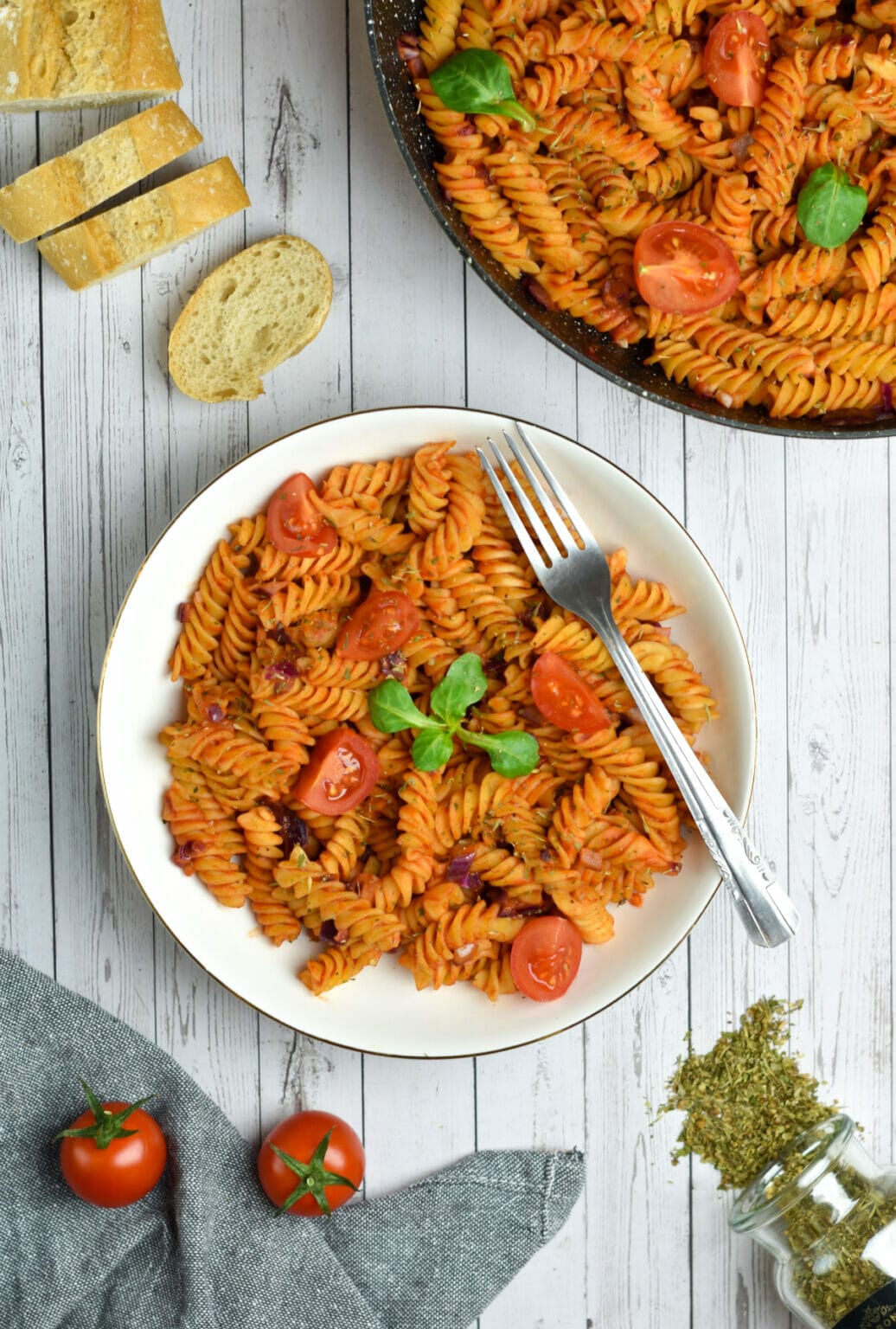37-perfect-lunch-quotes-and-lunch-instagram-captions-no-fuss-kitchen