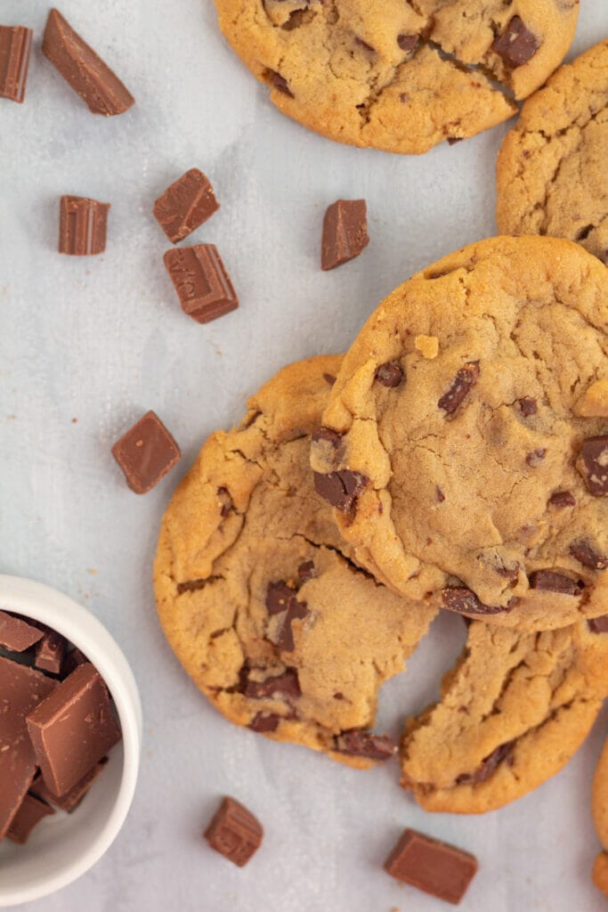 chocolate chip cookies