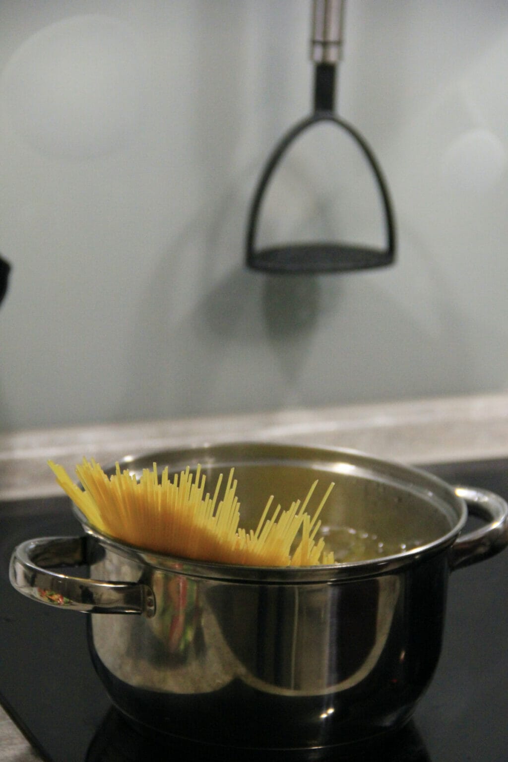 How to Keep Pasta from Sticking 9+ Genius Hacks No Fuss Kitchen