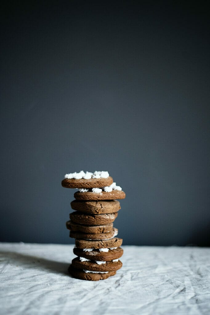 can you bake cookies on wax paper