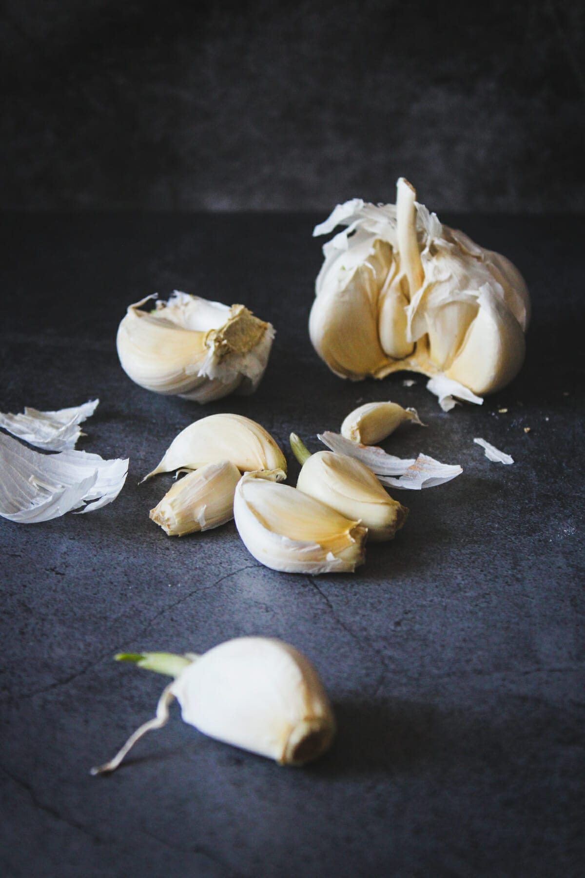 Exactly How to Crush Garlic without a Press 9 Easy Ways No Fuss Kitchen