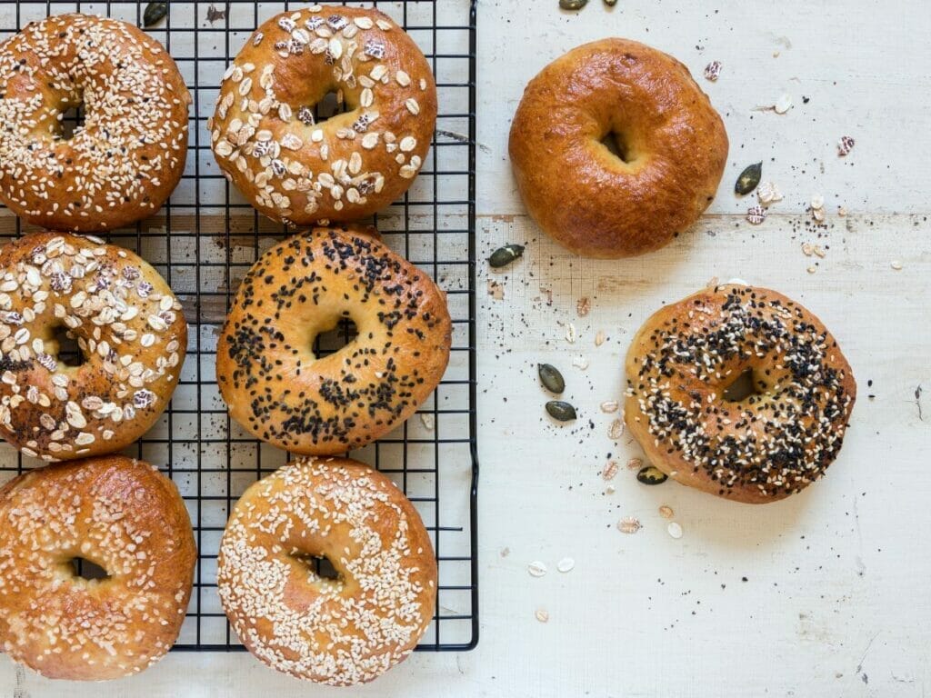 Bagels on a cooling tray 