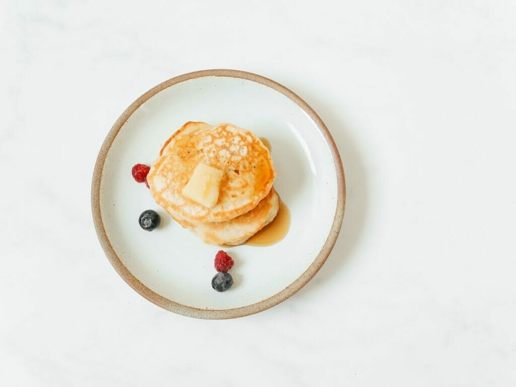 Pancakes on a plate with berries 