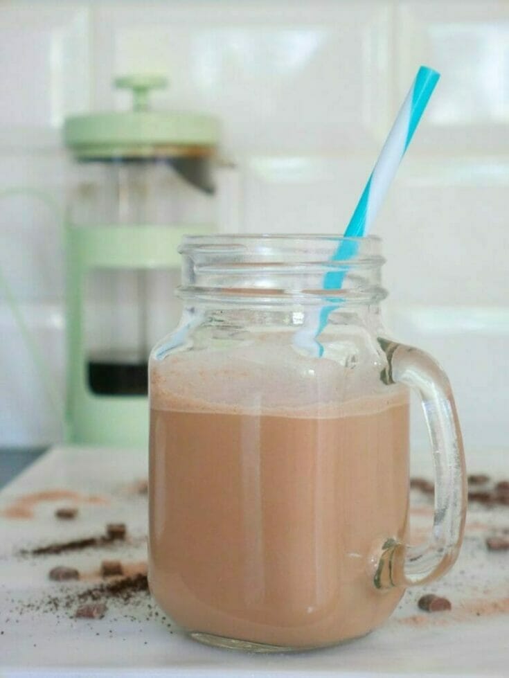 Coffee protein shake with chocolate (Keto Friendly!)